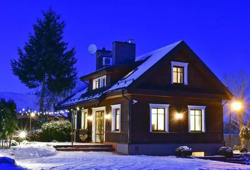 پانسیون Spa Villa Trakai