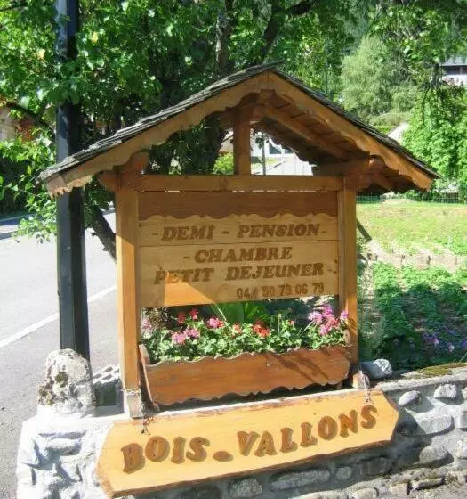 ベッドアンドブレックファースト Chalet Bois Vallons Chambres D Hôtes