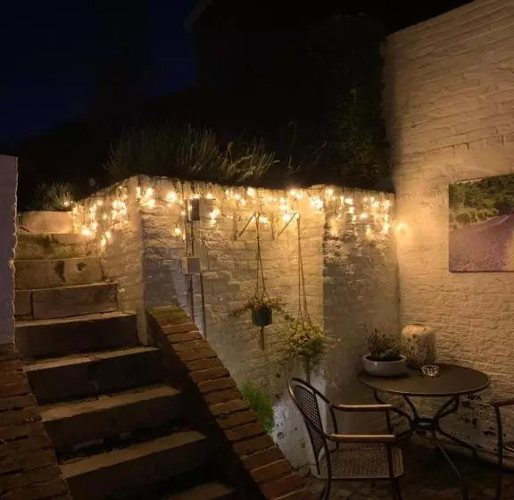 Aamiaismajoitus (B&B) De Stadswal