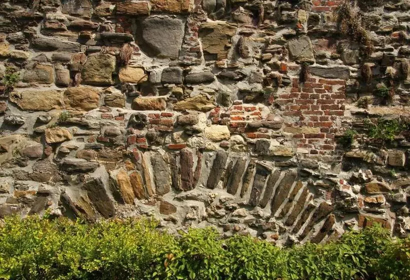 Aamiaismajoitus (B&B) De Stadswal