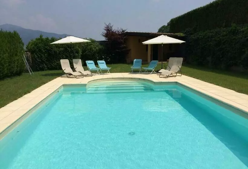 ベッドアンドブレックファースト Castello Di Brusata Apartment By Quokka 360   Romantic Flat With Pool