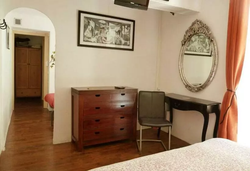 Aamiaismajoitus (B&B) Maison Bergoun