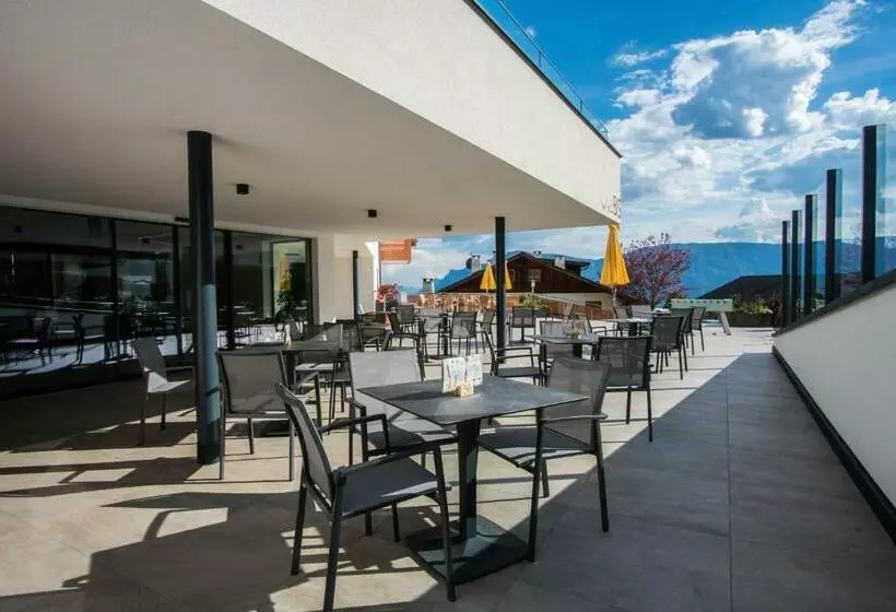 Hotelli Pension Schlaneiderhof