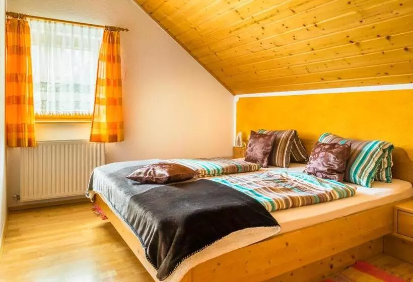 Hotelli Urbangut