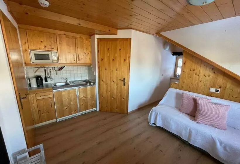 ペンション Fesengut