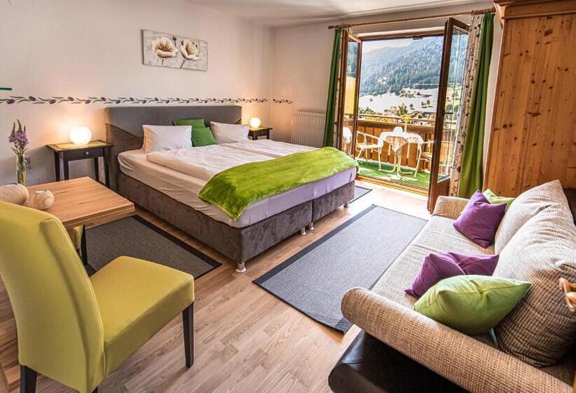 ペンション Haus Farmer