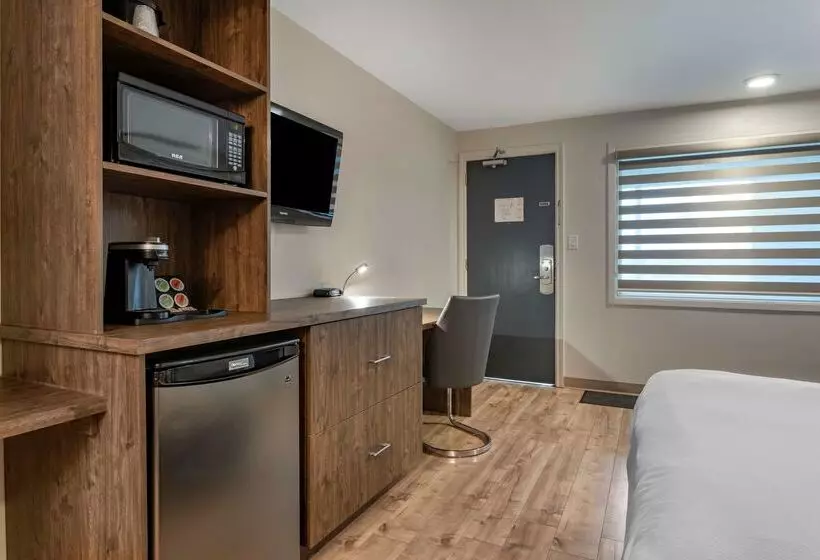 Danny’s Hotel Suites, Surestay Collection By Best Western