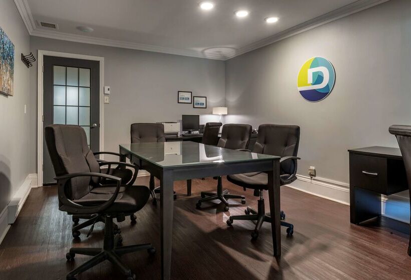 Danny’s Hotel Suites, Surestay Collection By Best Western