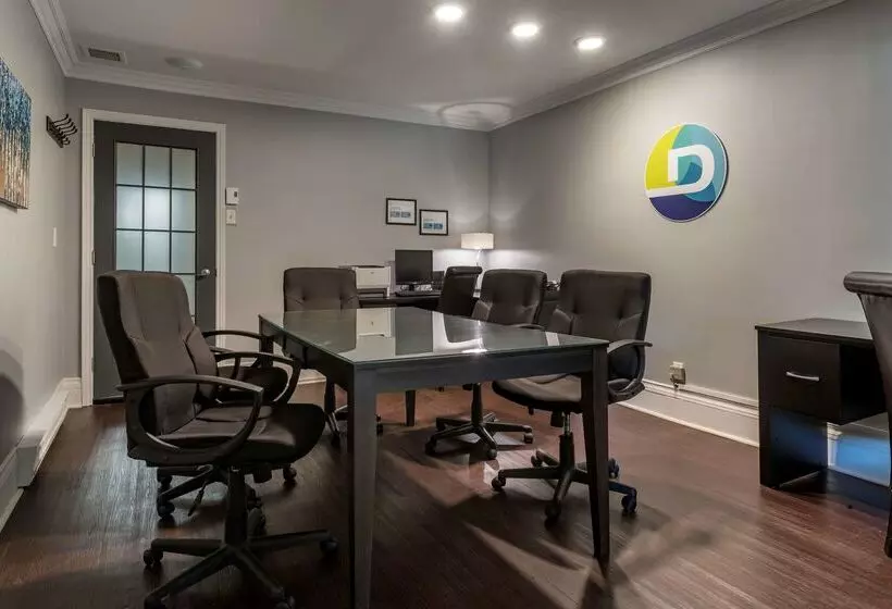 Danny’s Hotel Suites, Surestay Collection By Best Western