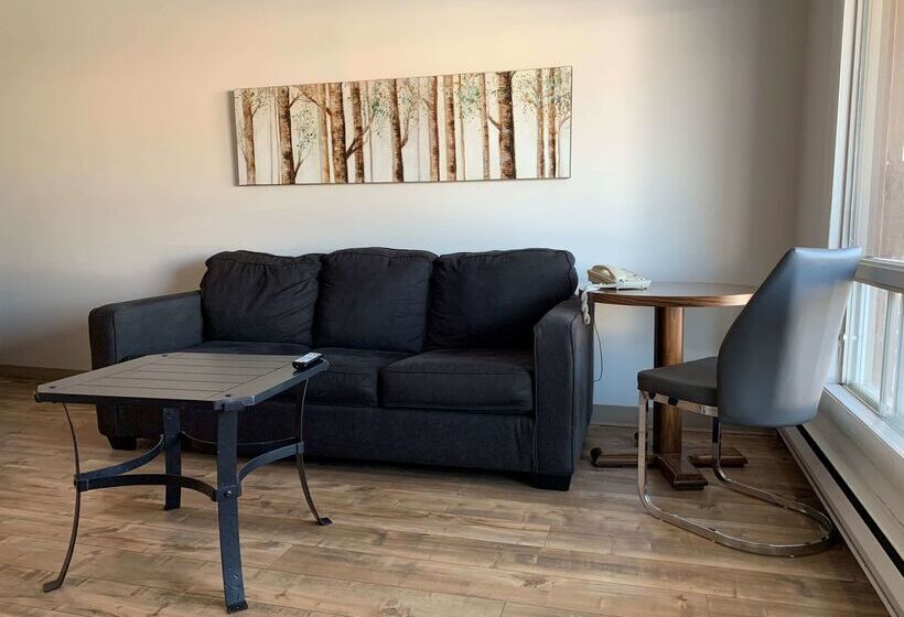 Danny’s Hotel Suites, Surestay Collection By Best Western