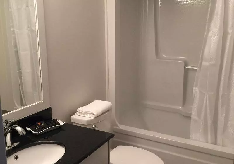 Danny’s Hotel Suites, Surestay Collection By Best Western