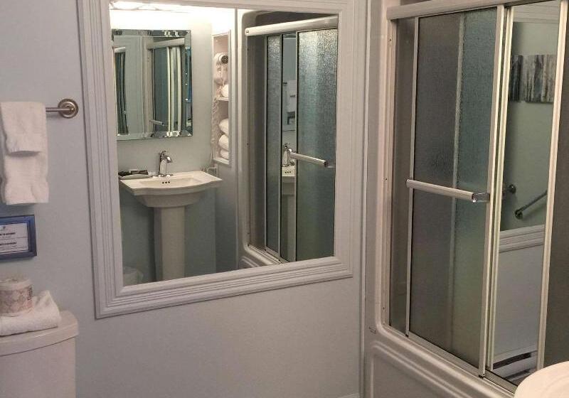 Danny’s Hotel Suites, Surestay Collection By Best Western