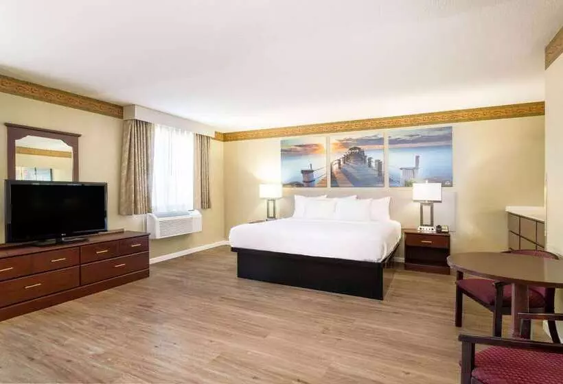 ホテル Days Inn By Wyndham Mountain Home