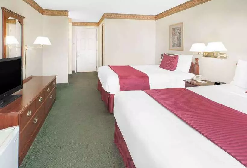 ホテル Days Inn By Wyndham Mountain Home