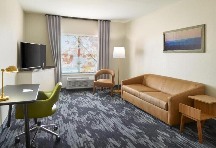 فندق Fairfield Inn & Suites Atlanta Mcdonough