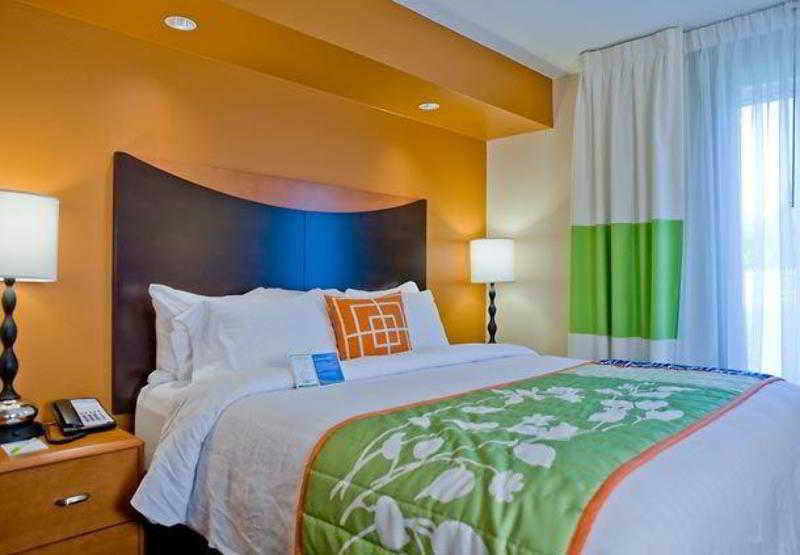 Отель Fairfield Inn & Suites Columbus