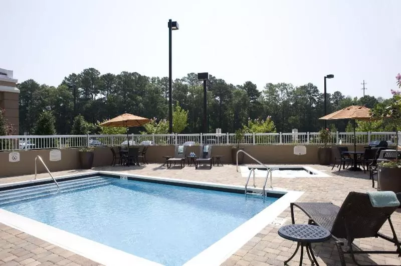 ホテル Fairfield Inn & Suites Columbus