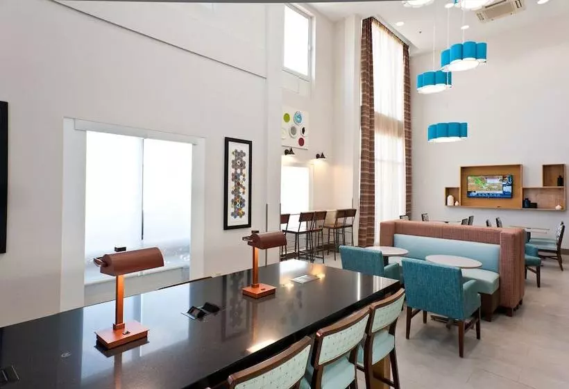 Holiday Inn Express Hotel & Suites Scott Lafayette West, An Ihg