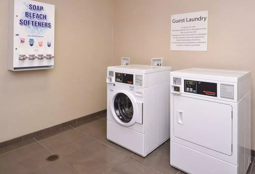 호텔 Holiday Inn Express & Suites Bridgeport, An Ihg