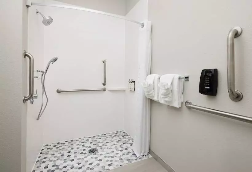 호텔 Holiday Inn Express & Suites Bridgeport, An Ihg