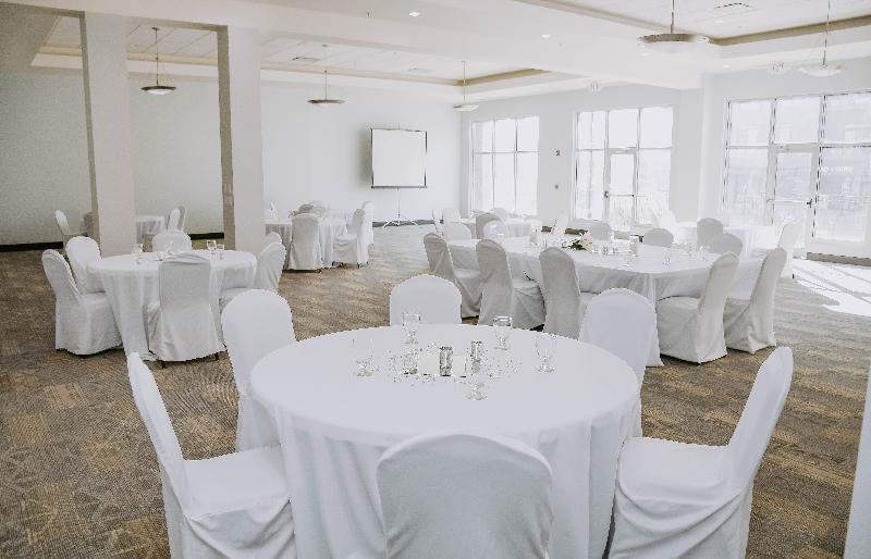 فندق Holiday Inn Omaha Downtown   Waterpark, An Ihg