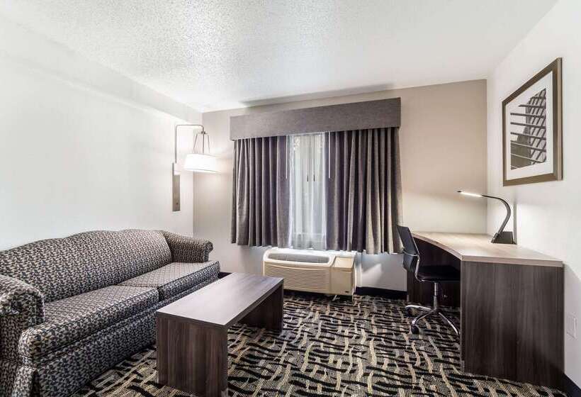 هتل Quality Inn & Suites Augusta I 20