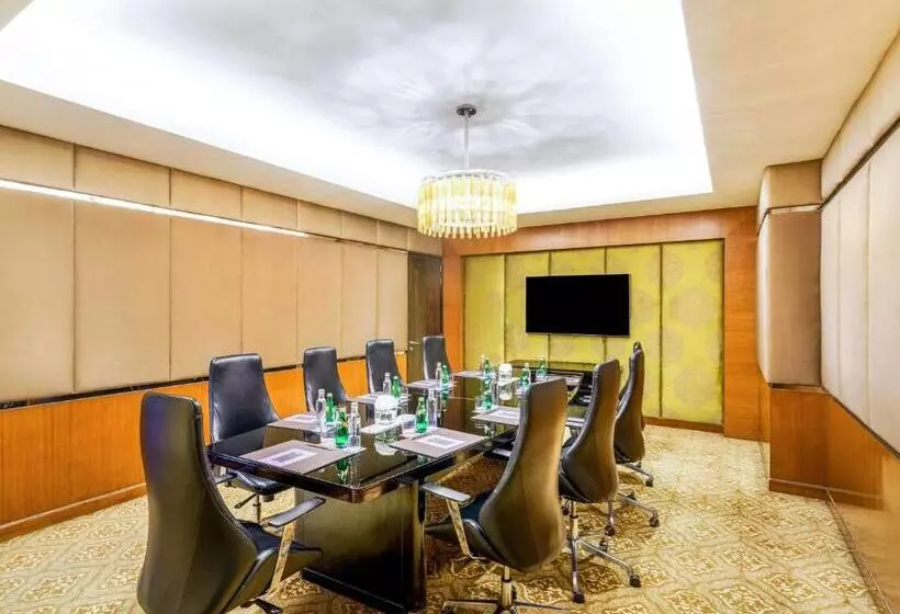 فندق Sofitel Mumbai BKC