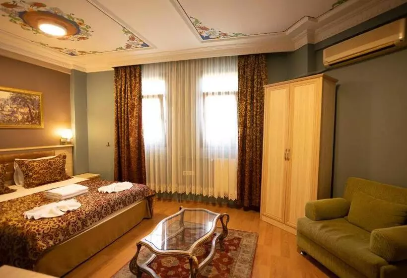 Hotel Tashkonak Studio Suites