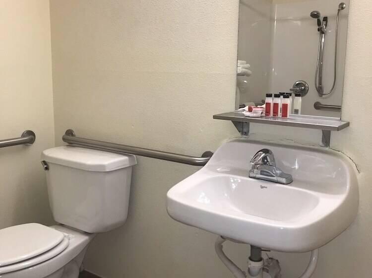 Microtel Inn & Suites By Wyndham Indianapolis Airport