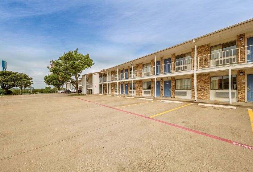 Motel 6 Red Oak, Tx   Dallas