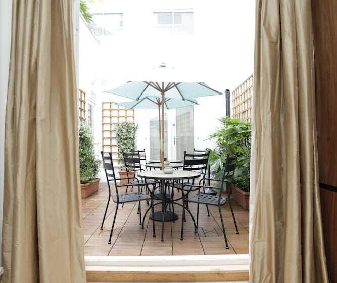 Presidential Apartments Kensington