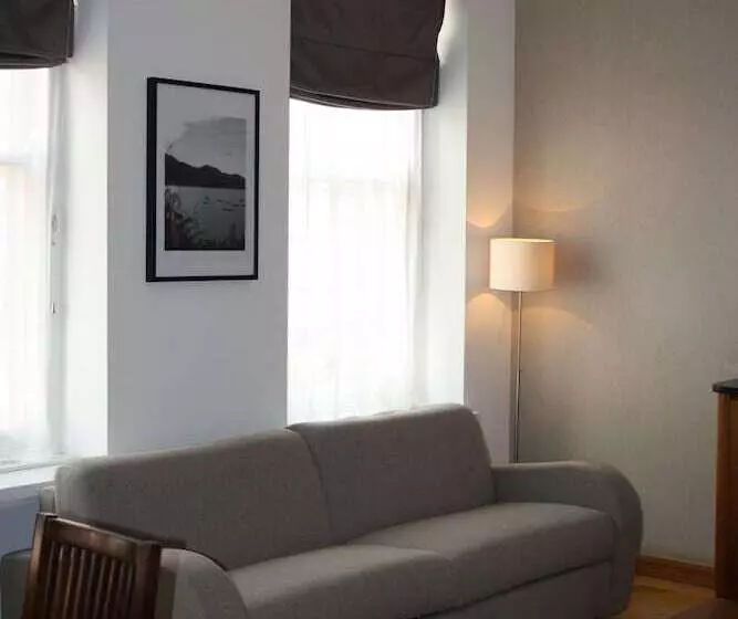 Presidential Apartments Kensington