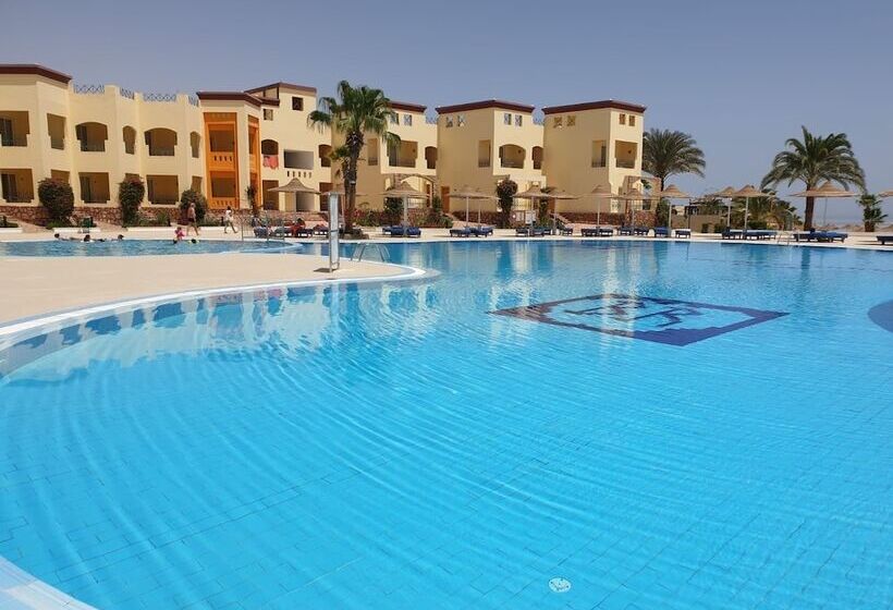 استراحتگاه Blue Reef Marsa Alam All Inclusive