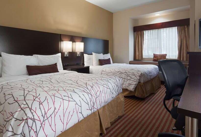 فندق Best Western Patriots Point