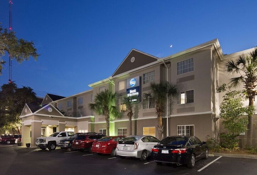 فندق Best Western Patriots Point