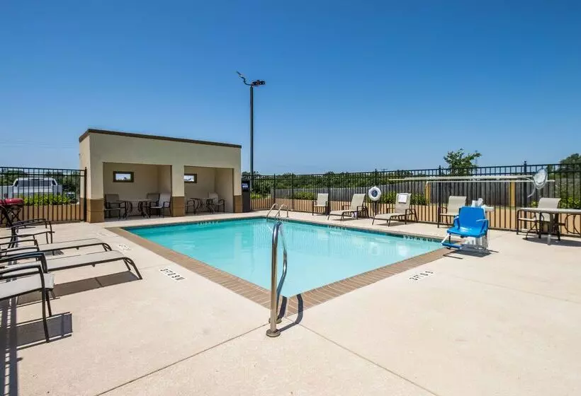 Отель Best Western Temple Inn & Suites