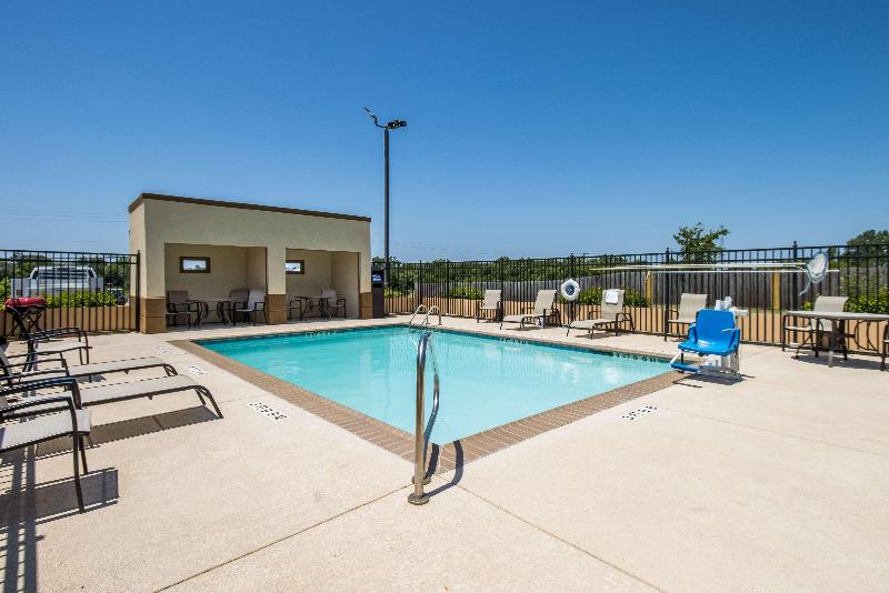 Отель Best Western Temple Inn & Suites