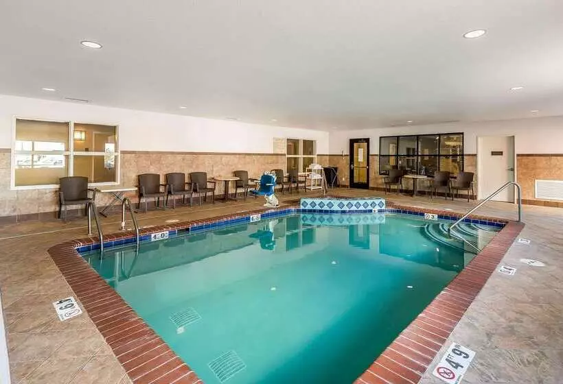 Отель Comfort Suites Longmont