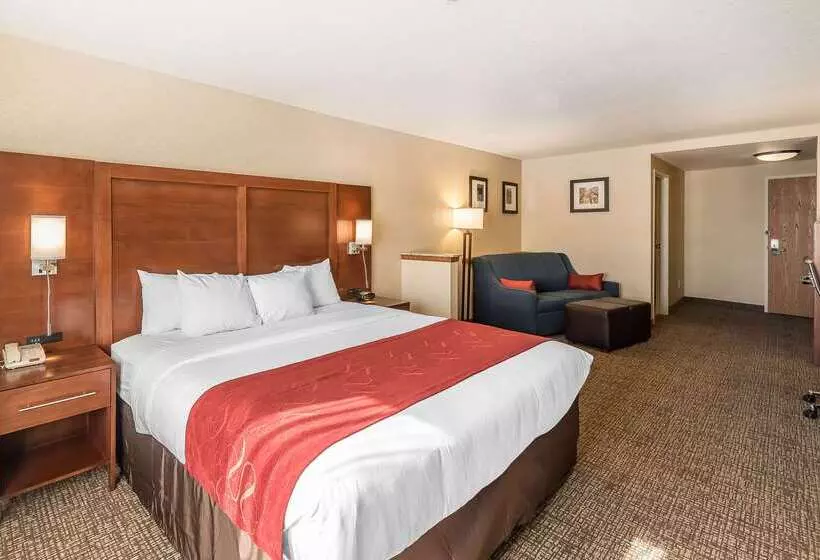 Отель Comfort Suites Longmont