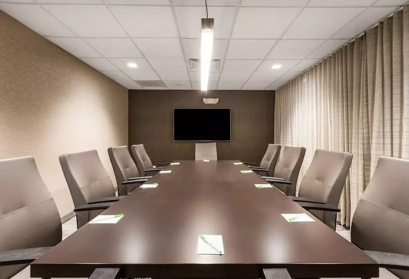 호텔 Courtyard By Marriott Rocky Mount