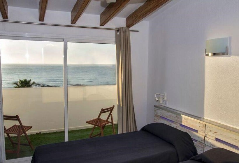 هتل Outsite Ibiza