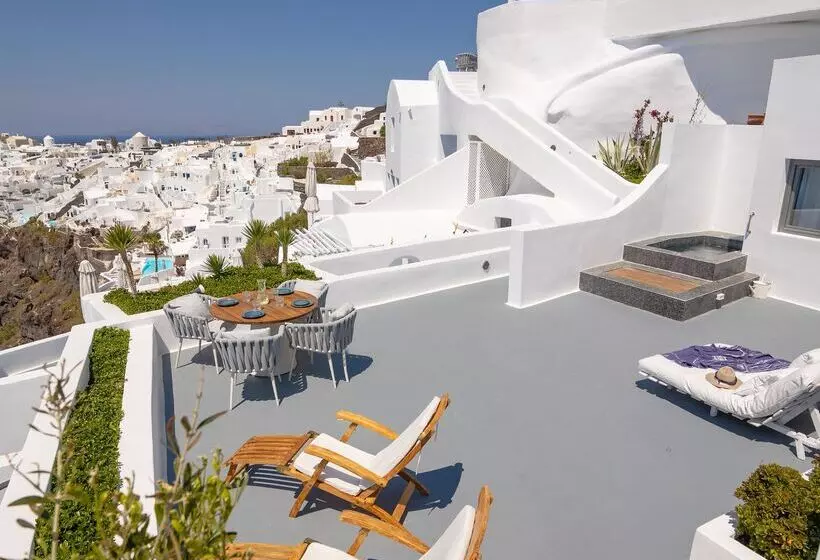 هتل Ikies Santorini