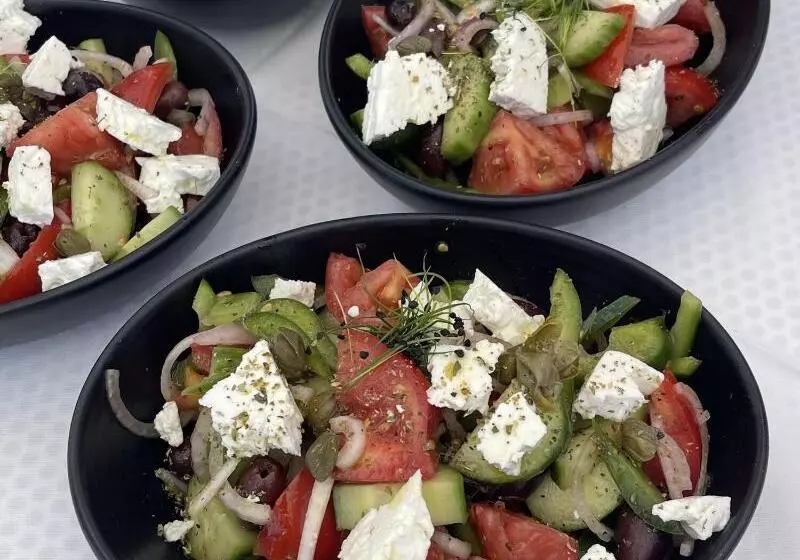 هتل Ikies Santorini