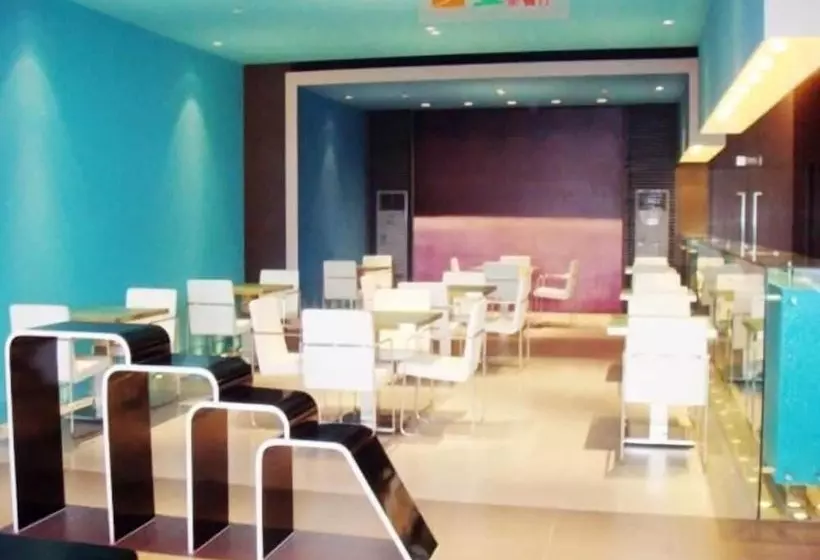 Hotel Jinjiang Inn Shanghai Fengxian Nanqiao Road