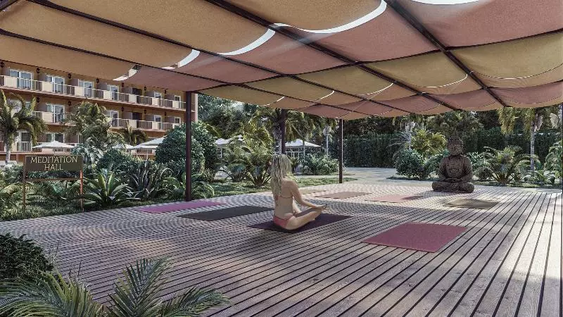 Luna Club Hotel Yoga & Spa 4sup