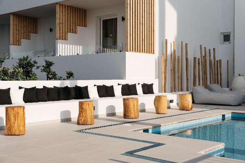 בית מלון כפרי Petradi Beach Lounge