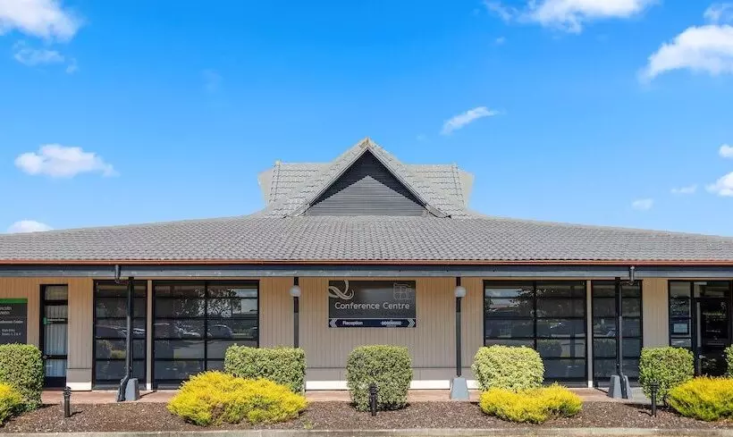 Quality Hotel Lincoln Green