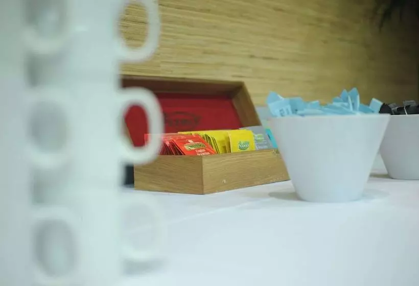 Quality Hotel Lincoln Green