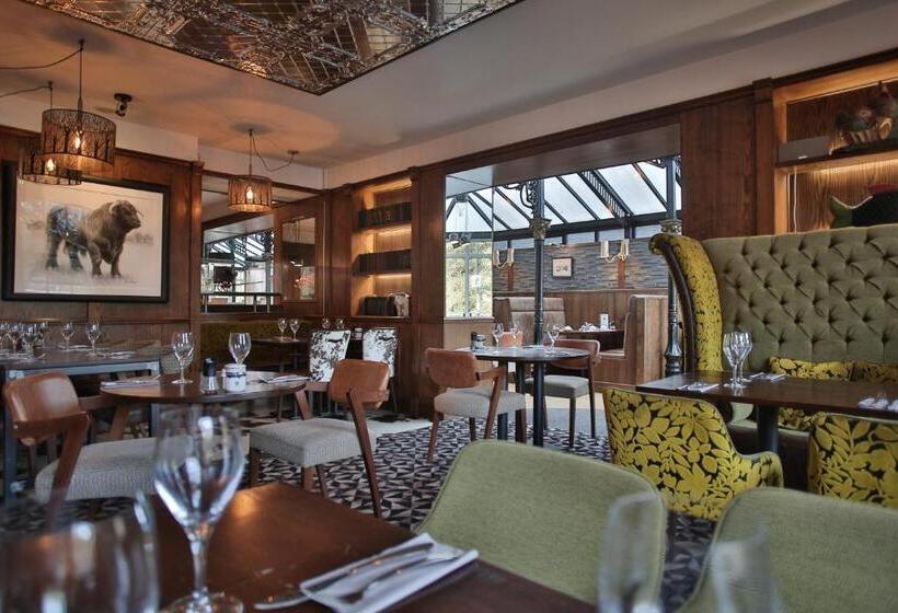 בית מלון כפרי Royal Oak