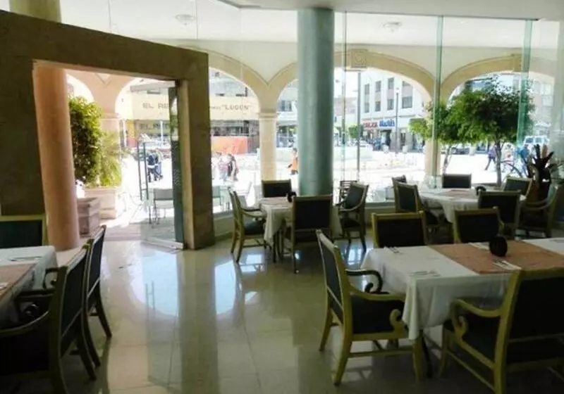 Hotel San Francisco Irapuato Business Class